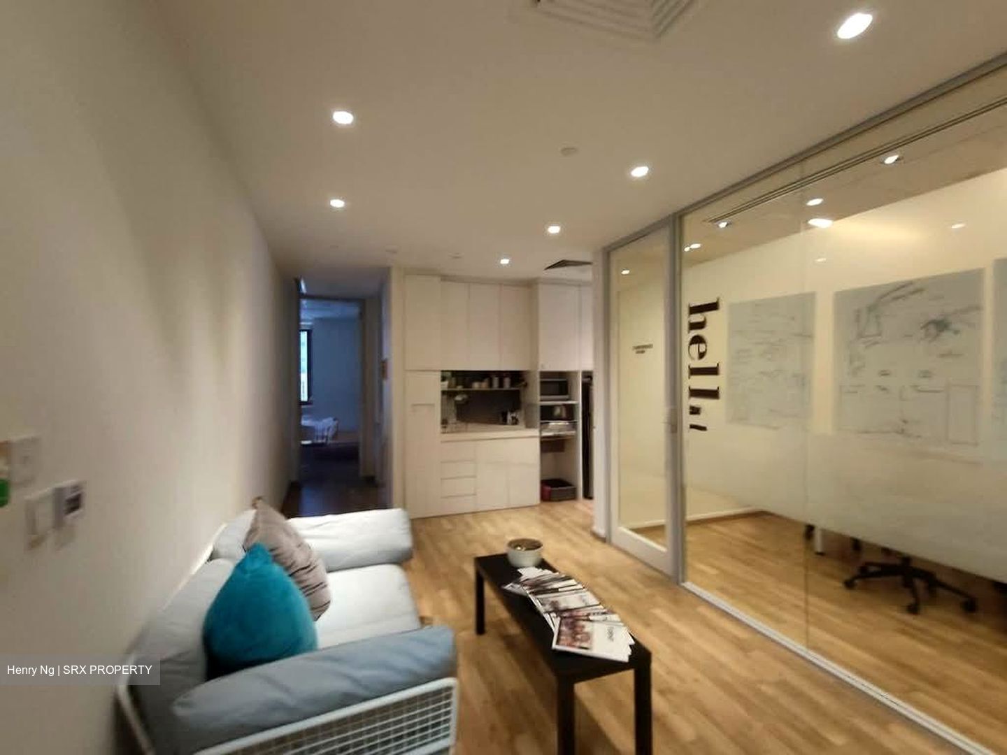Lippo Centre (D2), Office #589669581